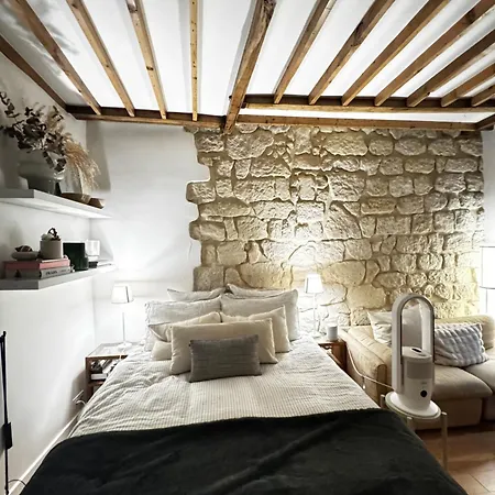 Beautiful In Apartment Paris